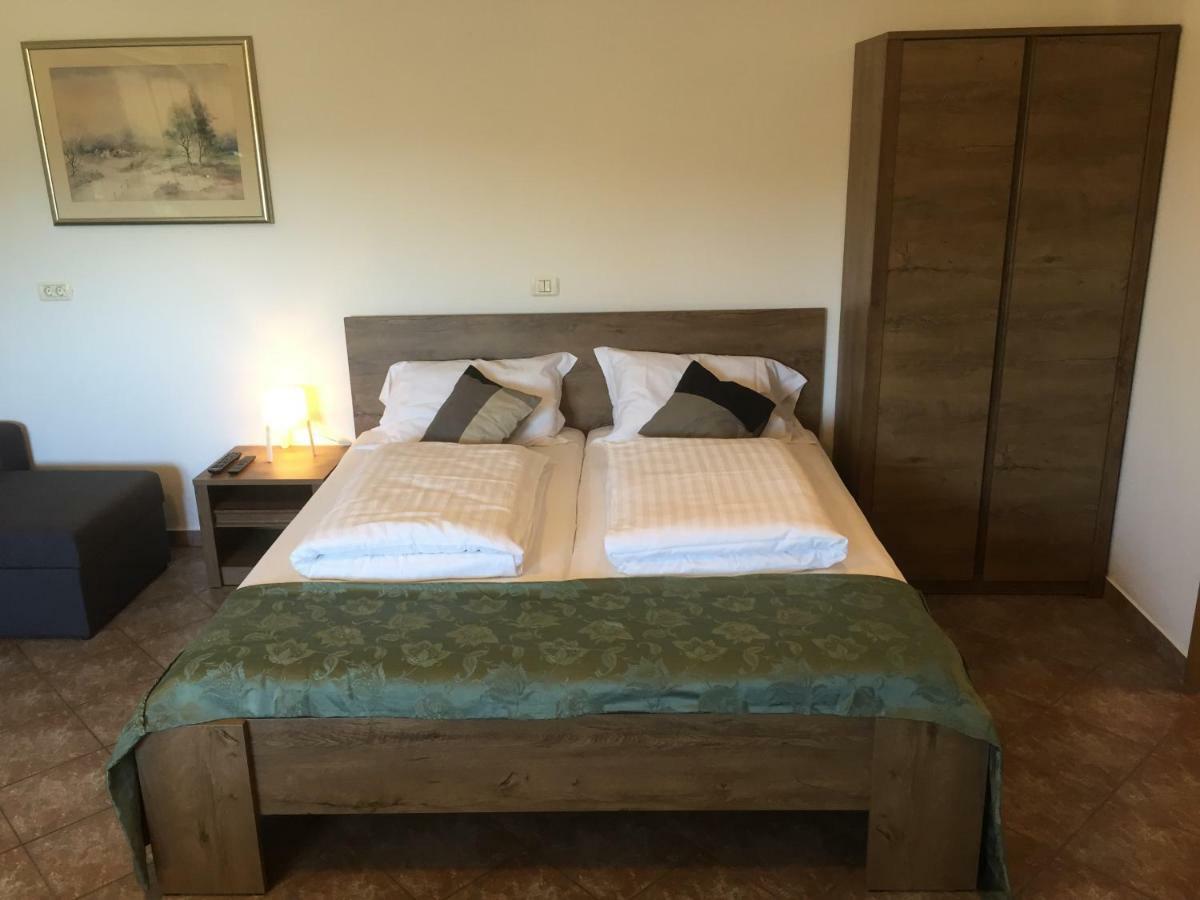 Apartma Valmarin Daire Spodnje Skofije Dış mekan fotoğraf